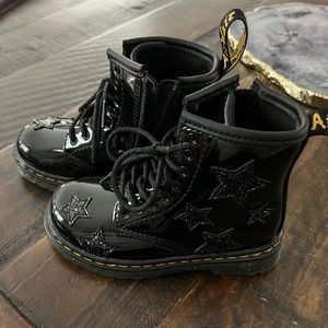 Dr Martens boots with stars